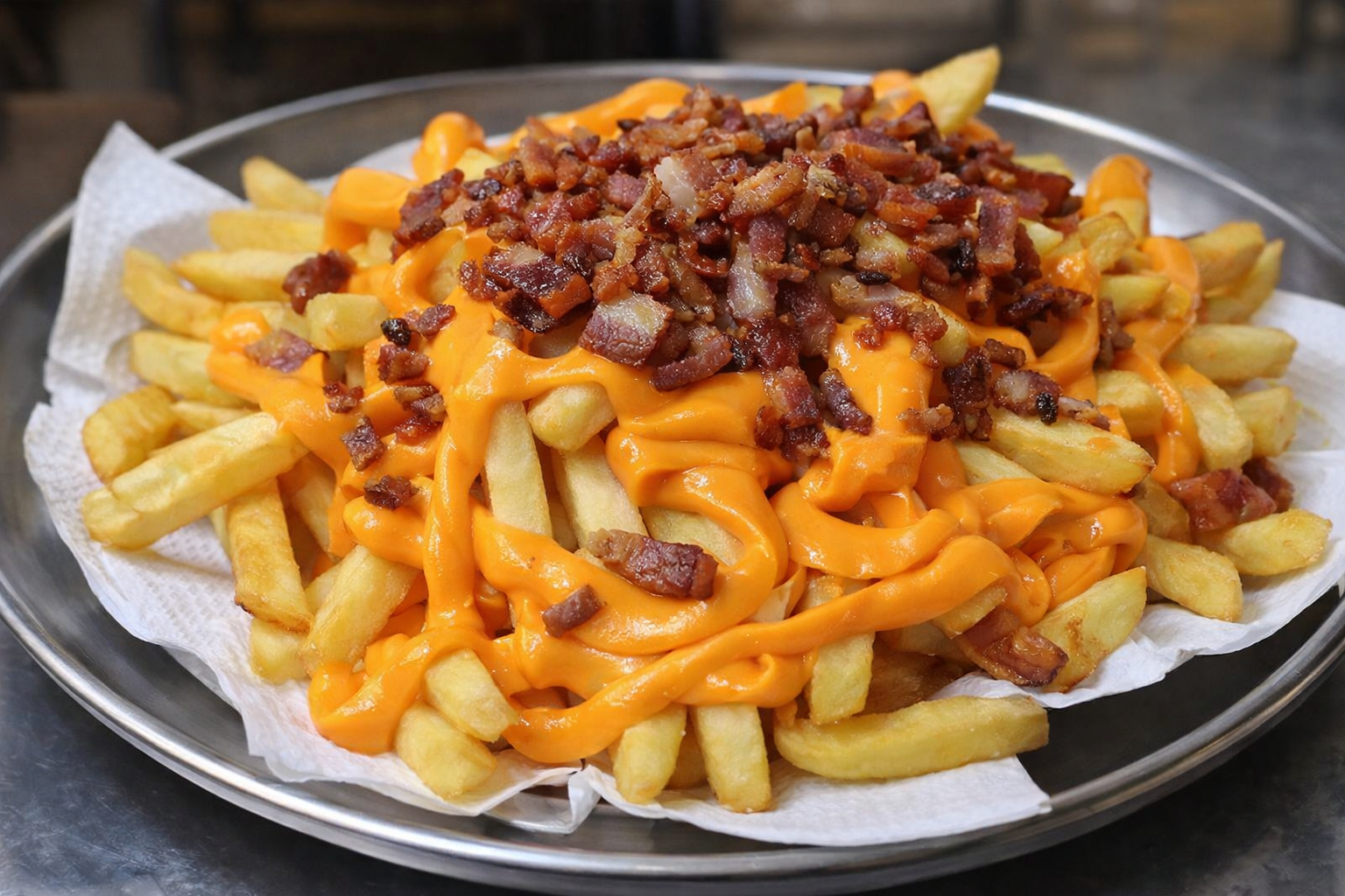 Fritas com Cheddar e Bacon